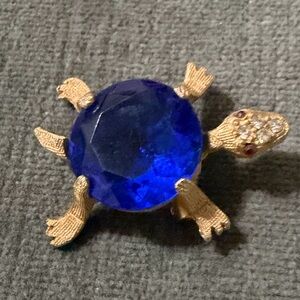 Vintage Jelly Belly Turtle Brooch
